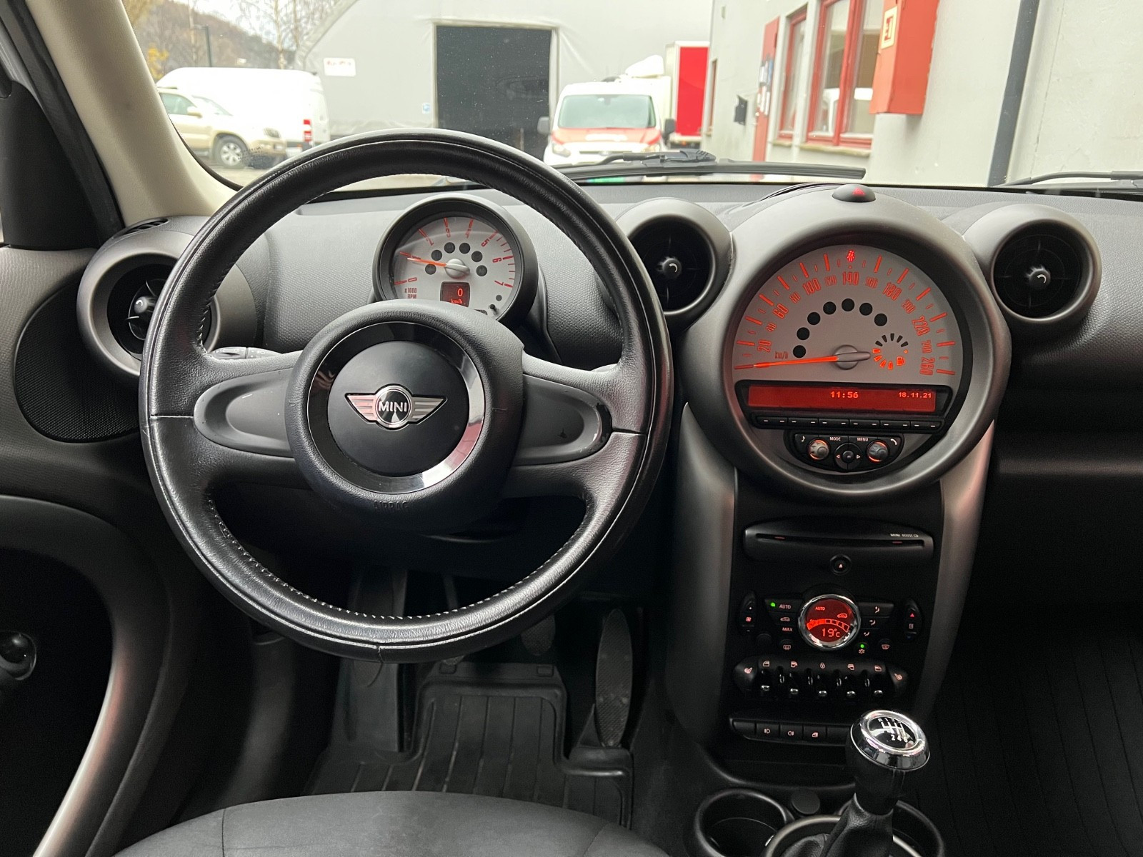 COUNTRYMAN 1.6 90 ONE D