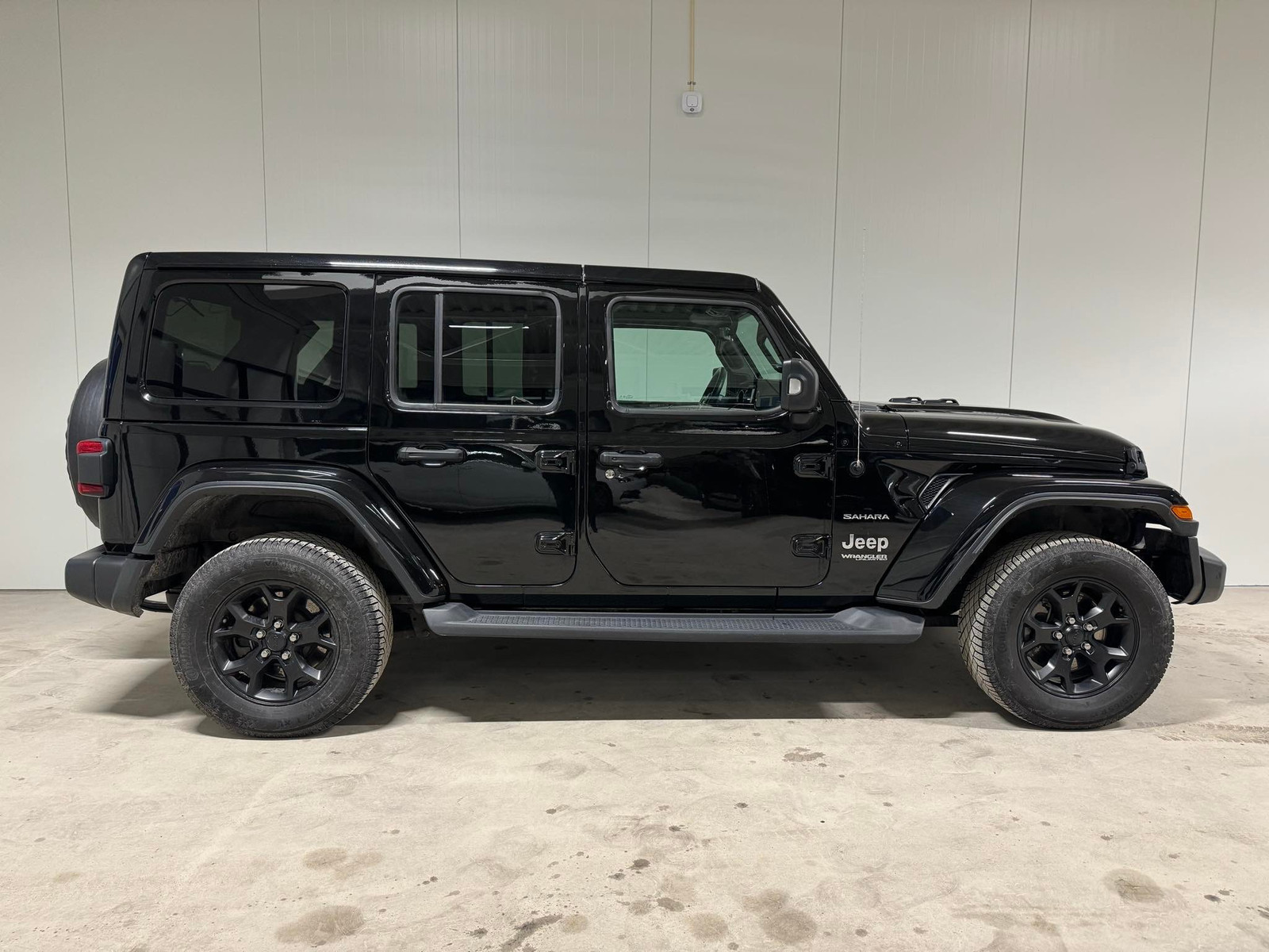 JEEP WRANGLER IV 2.2D 200HK 4WD SAHARA