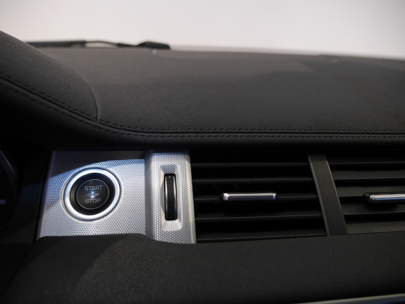 RANGE ROVER EVOQUE 2.2 TD4 150 SPORT EDITION