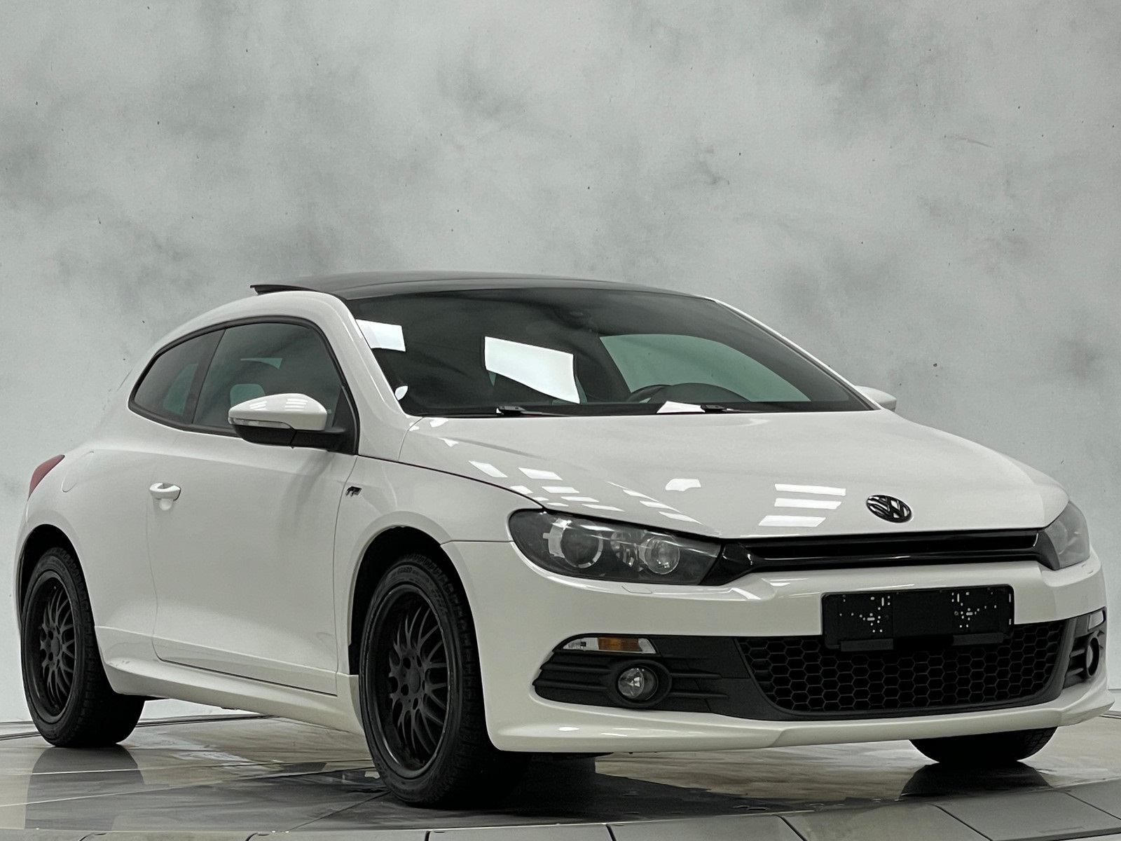 2.0 TDI 150 R-LINE DSG R-LINE SPORT